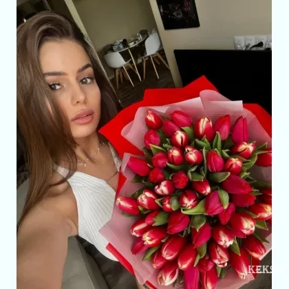 Очаровательная киска поможет расслабиться